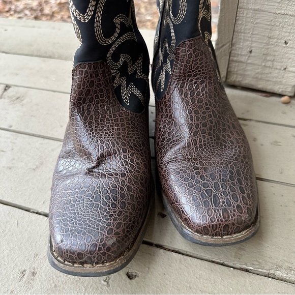Women’s Rodeo Ropers Cowboy Boots - Picture 3 of 6